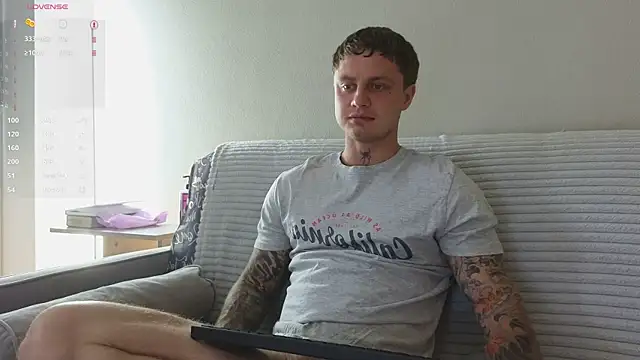 Snapshot of more__than__love chatting on July 23, 3:48 am more than love online show from July 23, 3:48 am