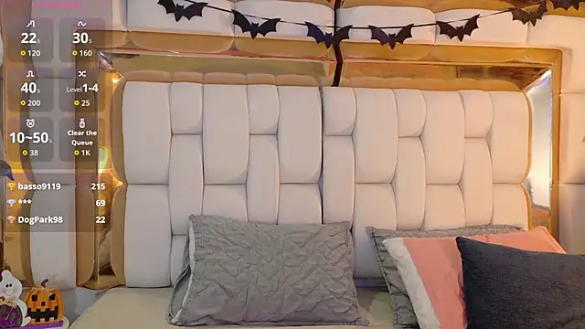 Snapshot of valkiria_moore chatting on October 27, 8:13 pm valkiria moore online show from October 27, 8:13 pm