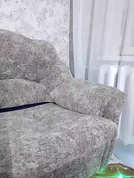 Snapshot of FillipsonDon chatting on January 12, 4:08 pm FillipsonDon online show from January 12, 4:08 pm