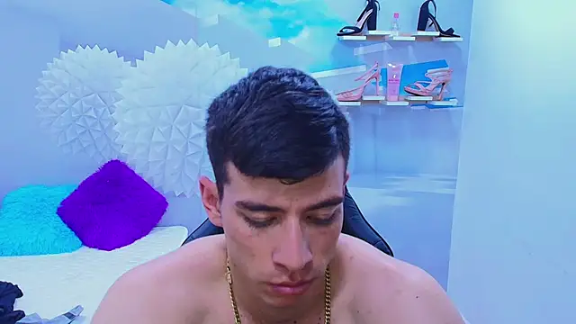 Snapshot of DEIBY_BABY chatting on November 28, 7:27 pm DEIBY BABY online show from November 28, 7:27 pm