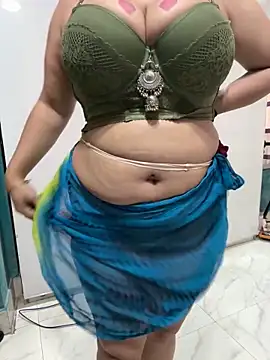 Sexybomb33 online show from October 24, 8:22 am