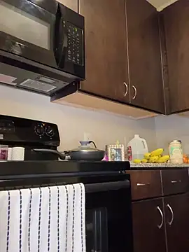 Natur4lBeautyb33 online show from January 9, 5:43 am