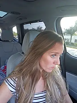 SkyelarSommer online show from January 17, 9:51 pm