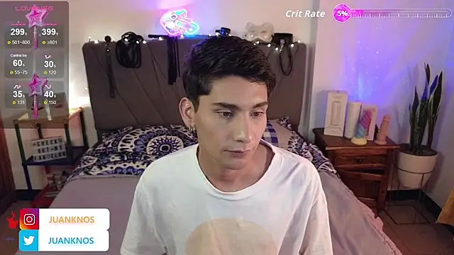 by pandora online show from October 10, 7:35 pm