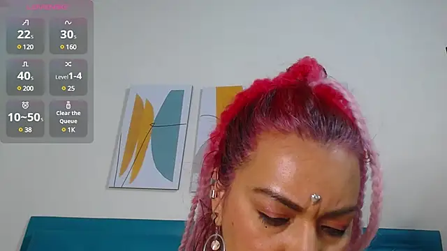 victoria  milf  online show from December 27, 10:37 pm