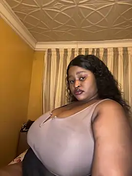 KnockoutBestie online show from April 16, 5:47 pm