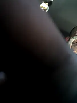 Snapshot of Annonymous607 chatting on November 25, 4:18 pm Annonymous607 online show from November 25, 4:18 pm