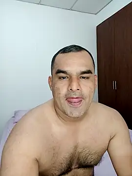 Snapshot of Angeelus2 chatting on October 30, 5:02 pm Angeelus2 online show from October 30, 5:02 pm