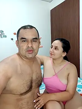 Snapshot of Angeelus2 chatting on November 7, 2:33 am Angeelus2 online show from November 7, 2:33 am