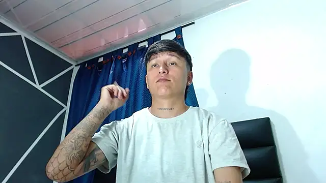 Snapshot of Tamarahryan chatting on October 8, 1:20 pm Tamarahryan online show from October 8, 1:20 pm