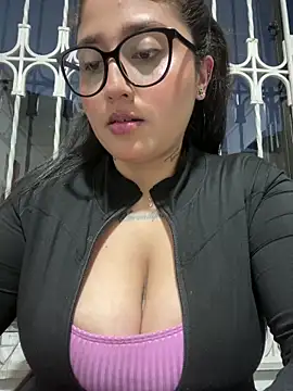 croftsmila online show from April 2, 11:24 pm