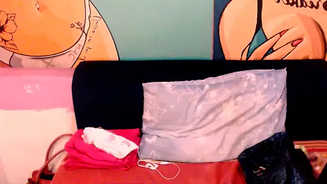 EroticDesiresxxx online show from October 19, 11:44 am