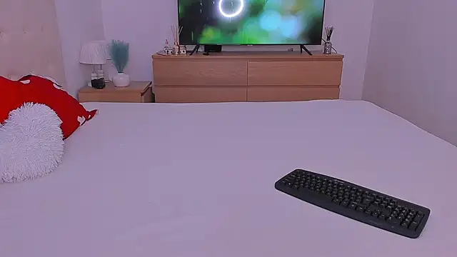 Snapshot of Your_Girl69XXX chatting on January 27, 10:49 pm Your Girl69XXX online show from January 27, 10:49 pm