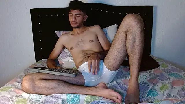 bear 97s online show from December 8, 2:28 am