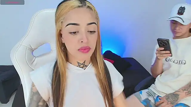 farichell online show from March 11, 8:37 pm