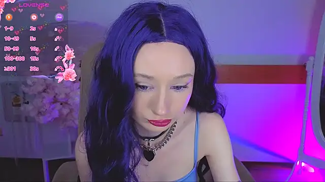 Snapshot of Katia_Kim chatting on November 30, 6:17 am Katia Kim online show from November 30, 6:17 am