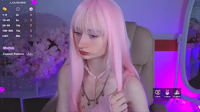 Snapshot of Katia_Kim chatting on December 2, 6:19 am Katia Kim online show from December 2, 6:19 am