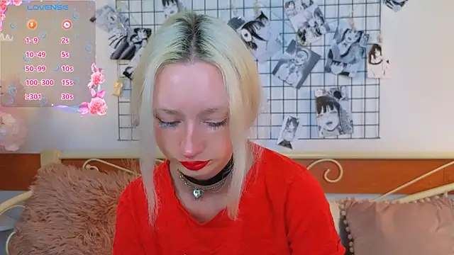 Snapshot of Katia_Kim chatting on March 23, 6:28 am Katia Kim online show from March 23, 6:28 am