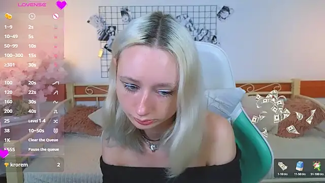 Snapshot of Katia_Kim chatting on April 6, 5:30 am Katia Kim online show from April 6, 5:30 am