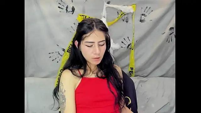 Snapshot of Mhelanny2 chatting on October 31, 6:03 am Mhelanny2 online show from October 31, 6:03 am