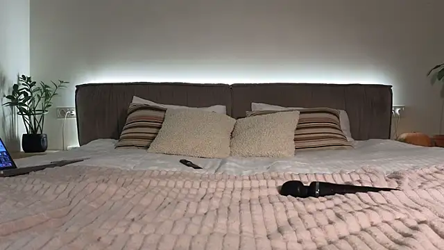 Snapshot of PassionAnn chatting on October 23, 7:01 pm PassionAnn online show from October 23, 7:01 pm