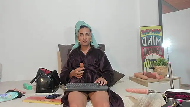 StefanyMiler online show from January 14, 10:14 pm