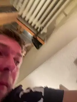 DeinLust-Objekt online show from April 26, 8:17 pm