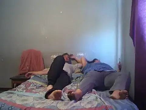 Snapshot of hothouse18xxx chatting on March 15, 12:56 pm hothouse18xxx online show from March 15, 12:56 pm