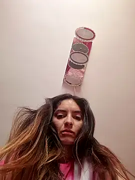 Sam Sara online show from February 10, 3:05 pm