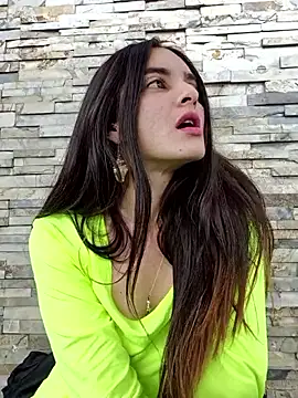 Sam Sara online show from April 18, 7:58 pm