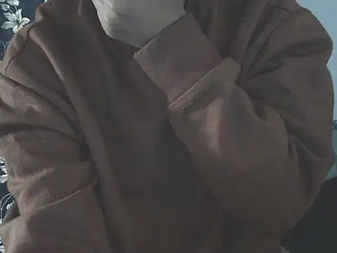 Snapshot of Supriya201 chatting on November 4, 7:29 am Supriya201 online show from November 4, 7:29 am