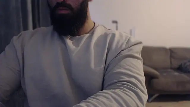 hugemachohandsome online show from October 26, 8:42 am