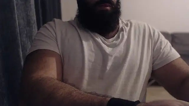 hugemachohandsome online show from November 20, 4:40 pm