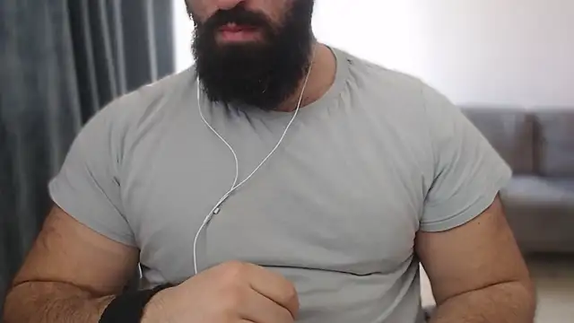 hugemachohandsome online show from November 22, 11:31 am