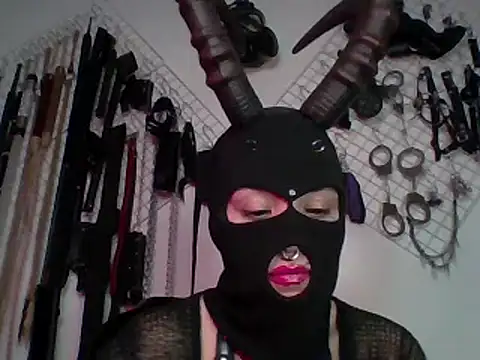 FeticheMacabre online show from December 31, 1:04 am