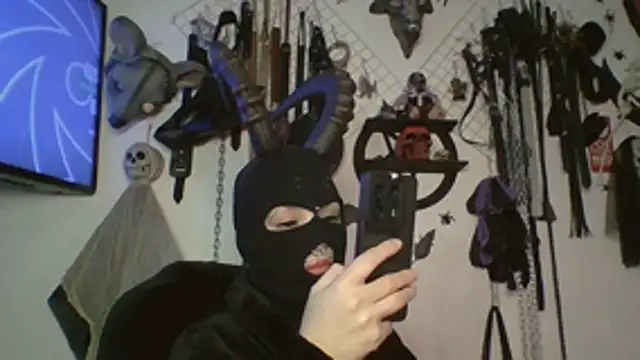 Snapshot of FeticheMacabre chatting on July 24, 7:45 pm FeticheMacabre online show from July 24, 7:45 pm