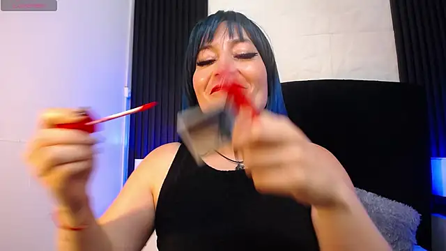 alicia moom online show from October 8, 7:22 pm