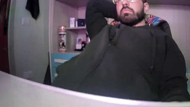 Snapshot of michele1500 chatting on November 24, 4:51 pm michele1500 online show from November 24, 4:51 pm