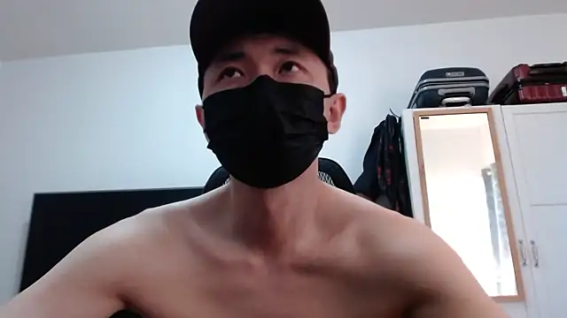 twbobo00715 online show from April 27, 9:46 pm