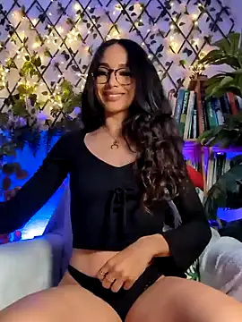 Snapshot of Naughty-Jessie chatting on December 20, 1:03 am Naughty-Jessie online show from December 20, 1:03 am