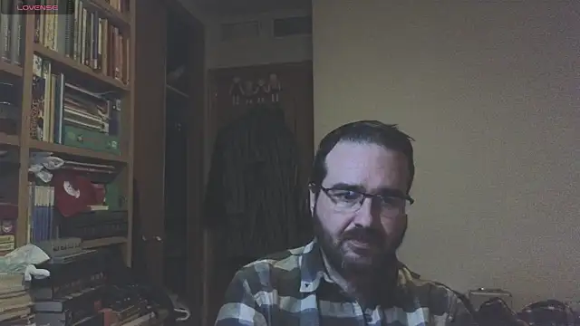 curiosillo83 online show from January 26, 6:37 pm