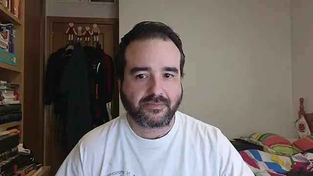 curiosillo83 online show from March 20, 7:30 pm