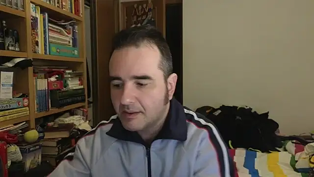 curiosillo83 online show from April 11, 12:53 pm