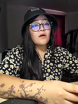 Snapshot of Sakura_0505 chatting on November 22, 8:08 pm Sakura 0505 online show from November 22, 8:08 pm