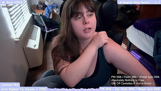 Snapshot of lavendermei chatting on June 17, 1:45 pm lavendermei online show from June 17, 1:45 pm