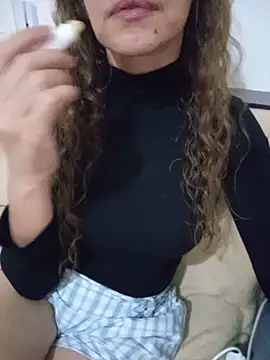 marilryn online show from April 23, 2:13 am