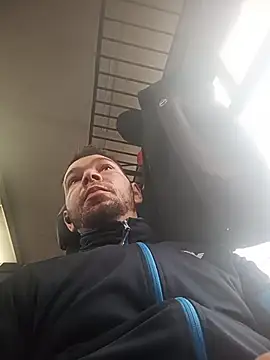 Medelin92 online show from February 9, 9:35 am