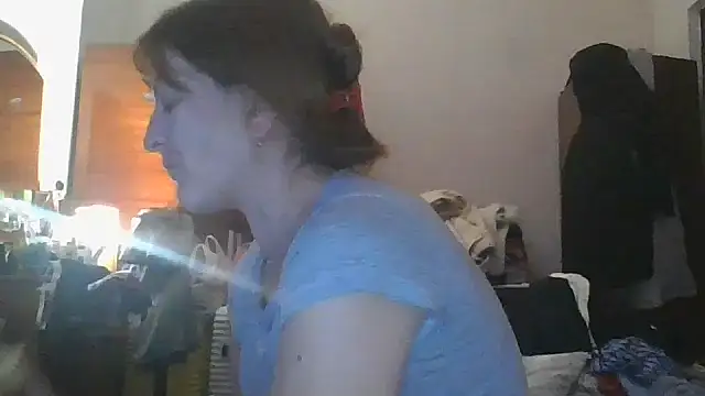 Snapshot of ShawnaAdams chatting on November 24, 5:34 pm ShawnaAdams online show from November 24, 5:34 pm