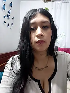 Giuliana90 online show from March 19, 6:50 am