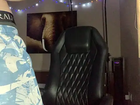 Bwcjoshbanks online show from June 1, 1:57 pm